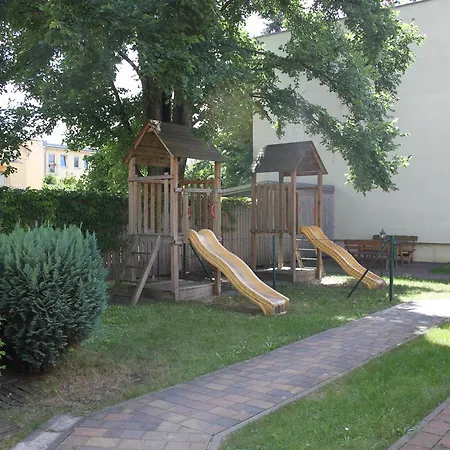 Apartment Am Rathaus Potsdam-Babelsberg *